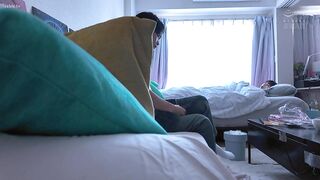 YUJ-019 [中文字幕] 虽然看起来很土但性欲很强的打工处前辈，打工结束后毎回引诱做爱 安位薫