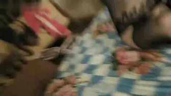 大哥趁老婆不在家 偷情麻将馆里性欲非常强的美少妇