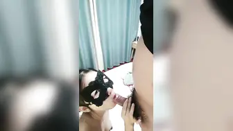 00后美少女！ 笑死来甜美！ 灵活小舌头骑乘位爆插射在外面