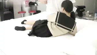 邻家清纯可爱小萝莉JK制服白嫩