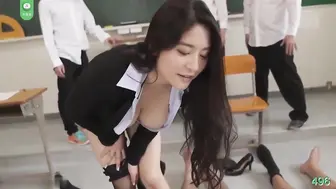 π496 痴女教师藤浦惠，大闹高中教学楼