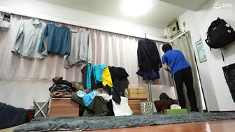 FOCS-274 [中文字幕]被隔壁的绝伦美女G罩杯诱惑…给暗示欲求不满的配信者发DM，结果被拉进房间，释放了超级淫乱痴女！用热烈亲吻欢迎，张开屄连续内射，碧波滴