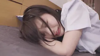 IPX-177 [无码中文字幕]绝对领域 让狂妄的妹妹穿上及膝袜 相泽南