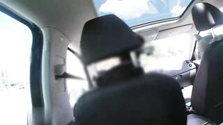 付费01部-带上假肉棒坐UBER，不小心把后座弄湿了 loliiiiipop99 下面有根棒棒糖 OnlyFans