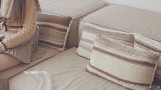 Let me be ur gf  CUM inside of mebr  一日女友 完整版视频 被内射中出 气哭了