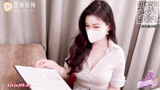 (香蕉視頻)(xjx-0123)美腿女霸總 腳奴舔臭腳-狐不妖